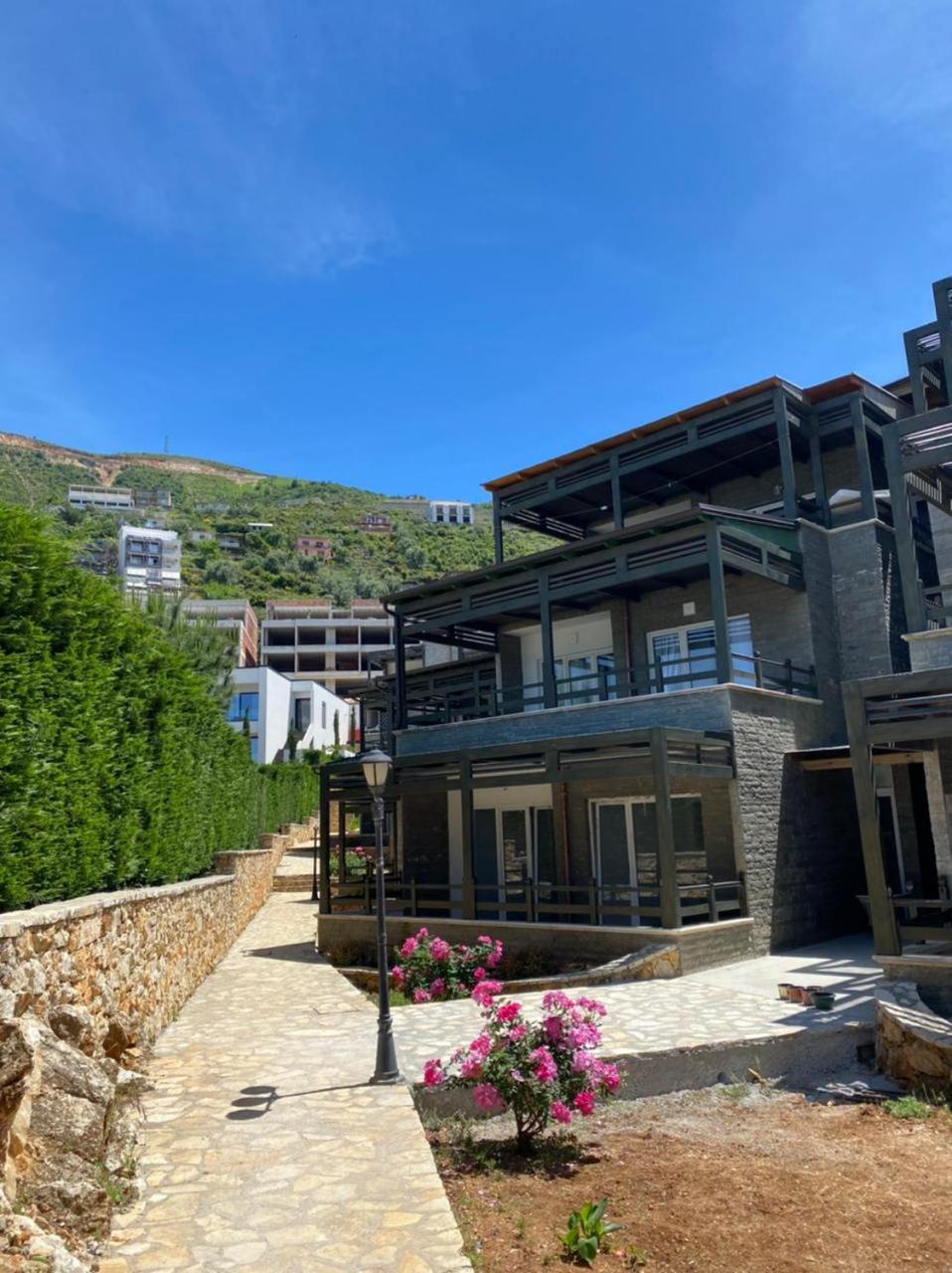Aquamarine Apartments 1, Vlorë Exterior foto